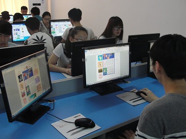 点击在新窗口打开