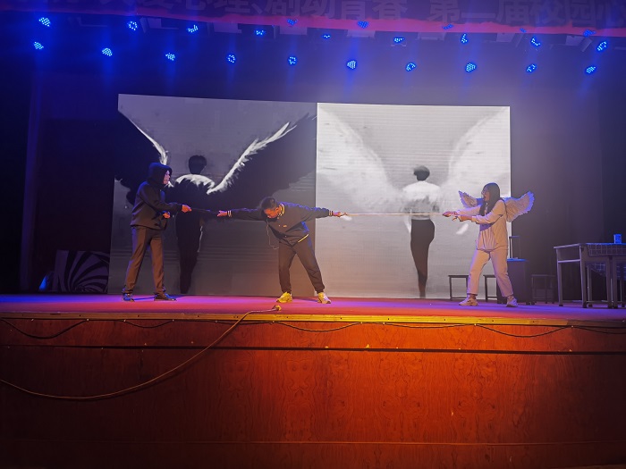 1618558316102759.jpg 321.jpg